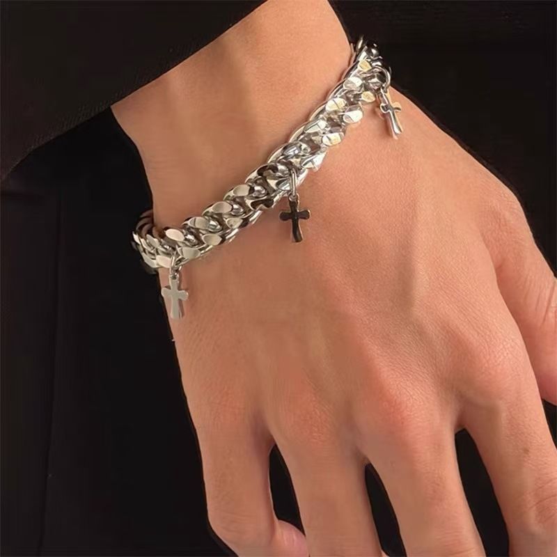 Streetwear Brand Jewelry - クロスボーダーヒット：ミニクロス付きキューバンリンクブレスレット - チタン鋼製ニッチブランドジュエリー、ユニセックスヒップホップストリートウェア