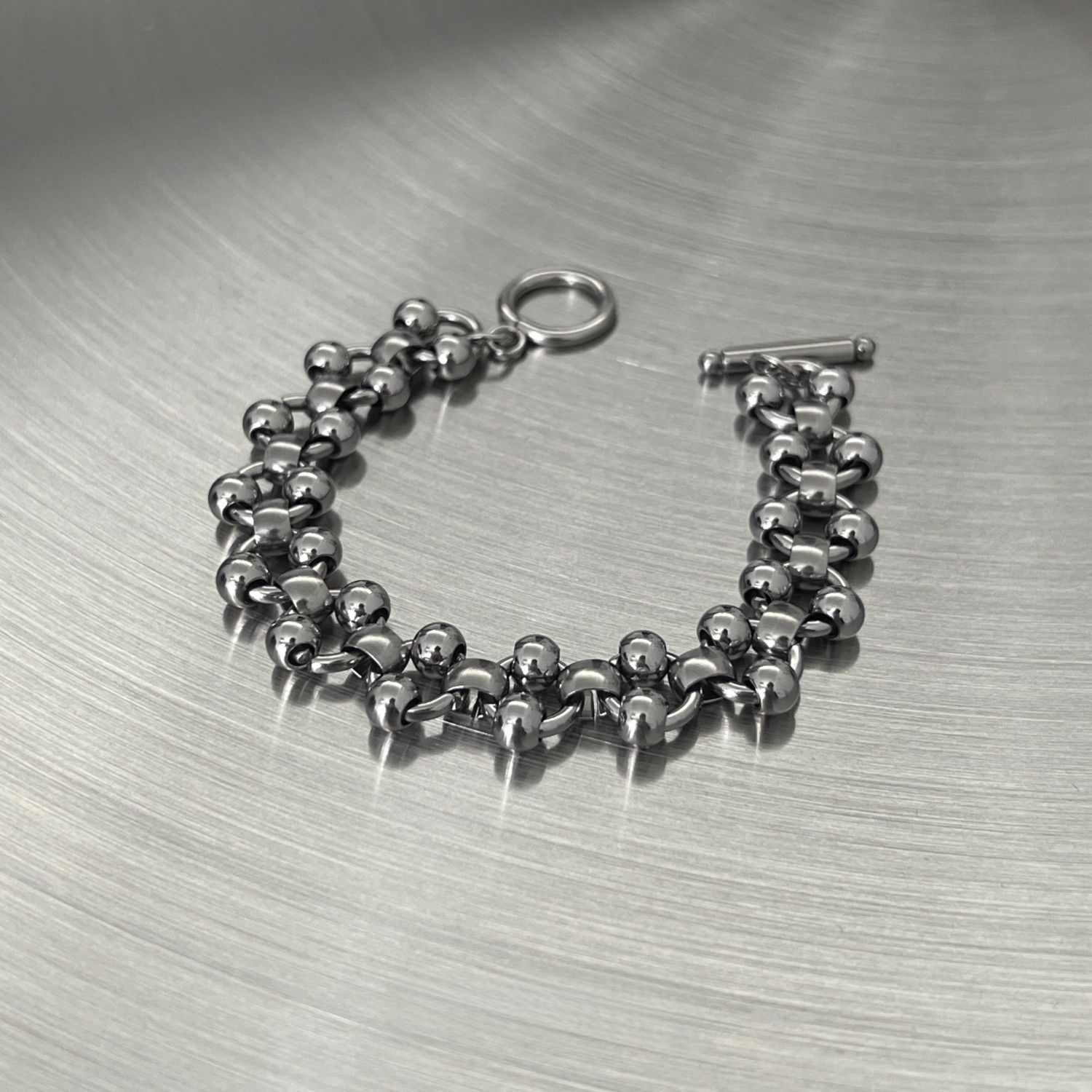 ヘビーパンク中空スチールビーズブレスレット - 色褪せないチ - Streetwear Brand Jewelry のレビューと価格