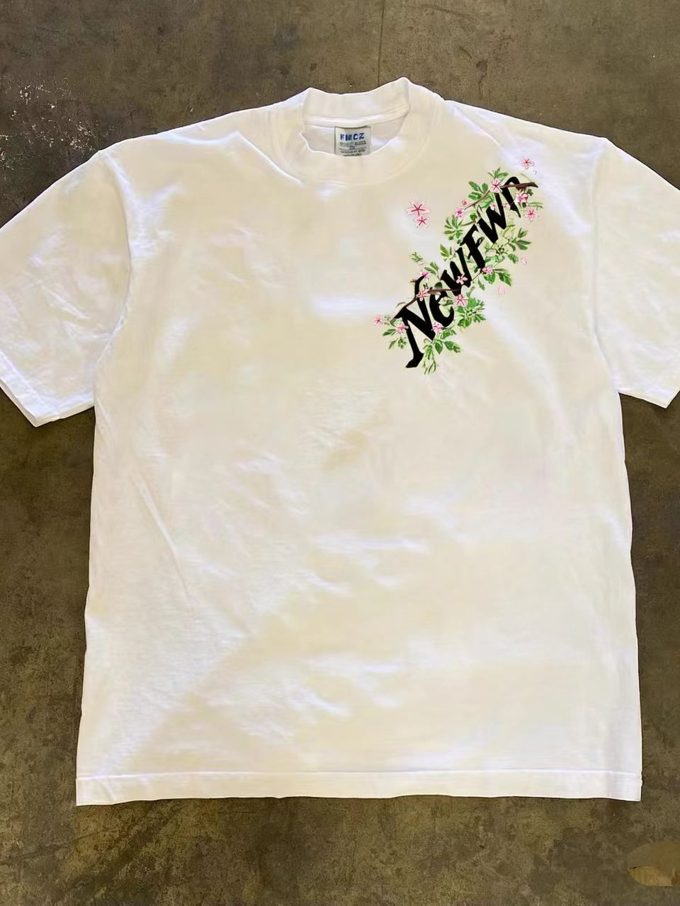 アメリカンスタイルの花柄プリント純綿半袖Tシャツストリートウ - Streetwear Brand Flower のレビューと価格
